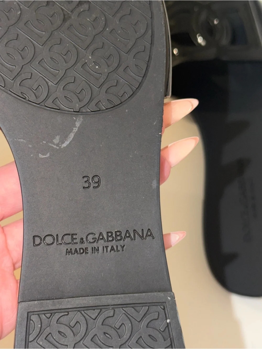 Dolce & Gabbana Glossy Black Logo Slide Sandals